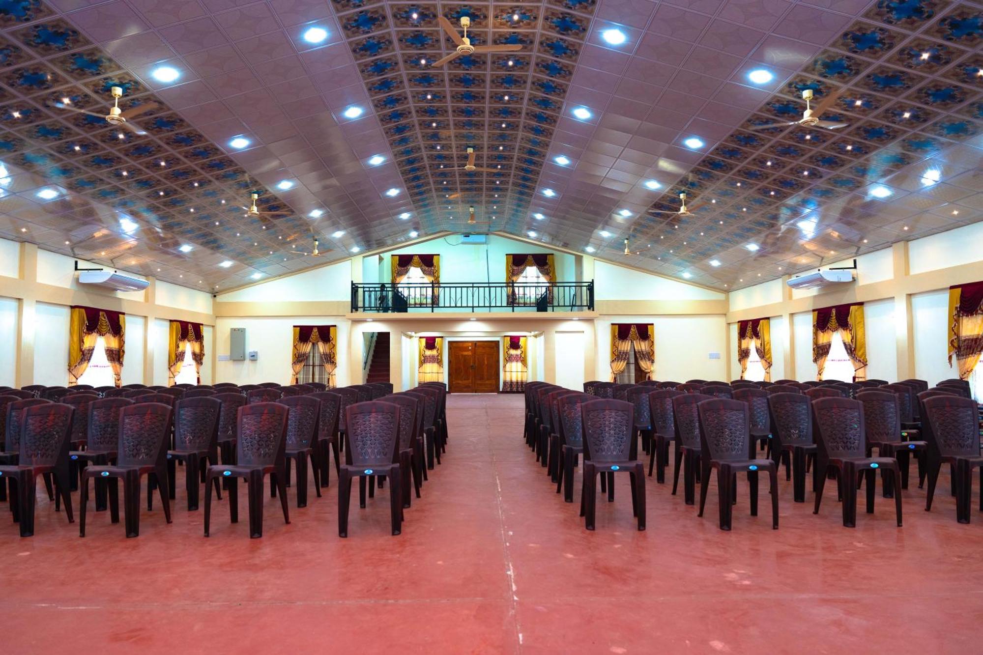 Pgs Hall Джафна Экстерьер фото